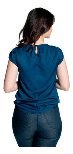 Blusa Feminina Lisa Manga Curta Para Trabalho Com Mega Conforto