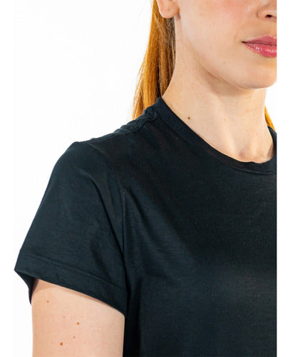 Camiseta Baby Look Casual Com Gola Redonda E Alta Qualidade