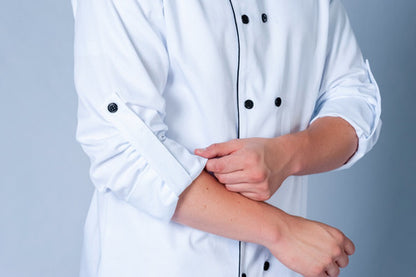 Dólmã Branco Para Gastronomia: Visual Nobre E Muito Conforto